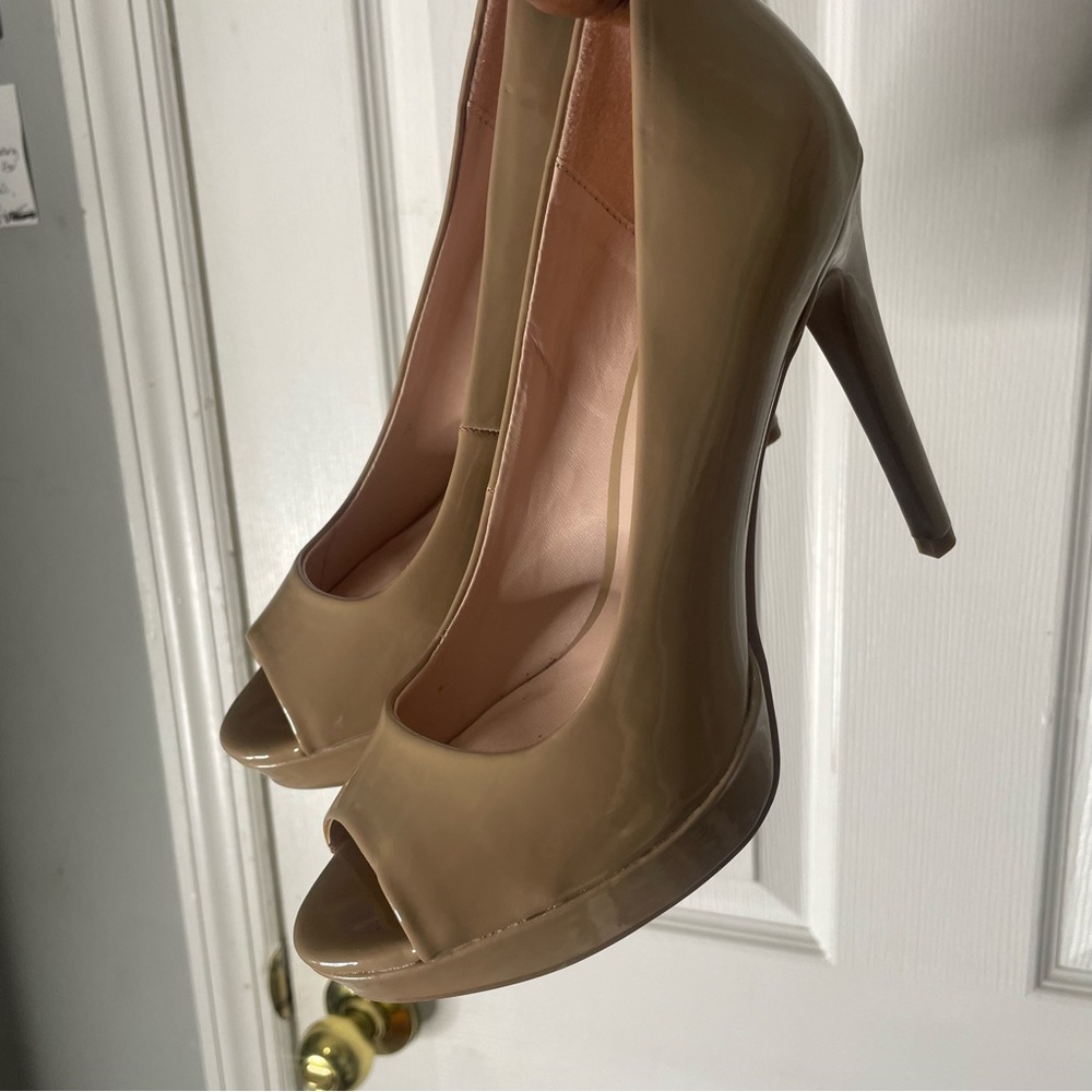 Classic Peep-Toe High Heel Pumps in Taupe
